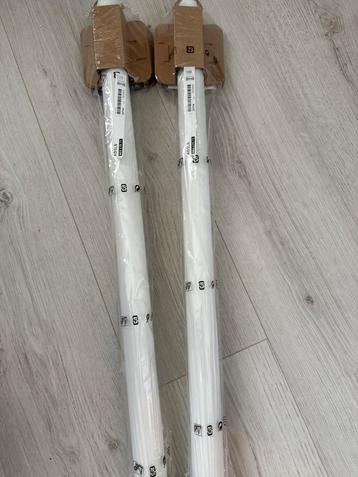 2 ikea bureau poten “adils” beschikbaar voor biedingen