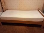 Eenpersoons bed met lattenbodem en tempurmatras, Ophalen, 90 cm, Eenpersoons, Bruin