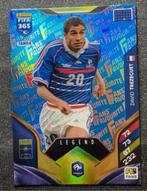 Panini Fifa365 2026  BLUE PAR.  FANS’ FAV.  LEGEND TREZEGUET, Verzenden, Zo goed als nieuw, Plaatje