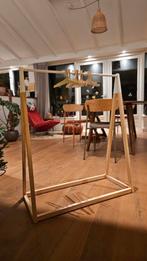 Kledingrek voor kinderkamer (Petit Amelie), Ophalen, Zo goed als nieuw