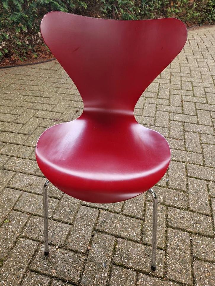 Fritz Hansen vlinderstoel rood, Huis en Inrichting, Stoelen, Gebruikt, Rood, Ophalen
