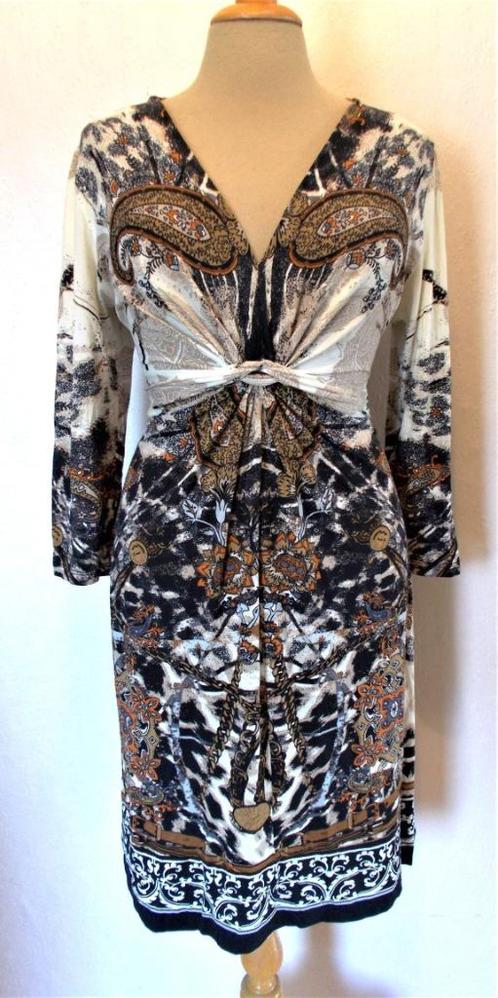 Mooi batik stretch print jurkje van Comma! M, Kleding | Dames, Jurken, Zo goed als nieuw, Maat 38/40 (M), Bruin, Knielengte, Verzenden