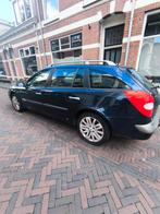 Renault Laguna 2.0 16V Gr.tour 100KW E4 2005 Blauw, Auto's, Voorwielaandrijving, 4 cilinders, Blauw, Origineel Nederlands
