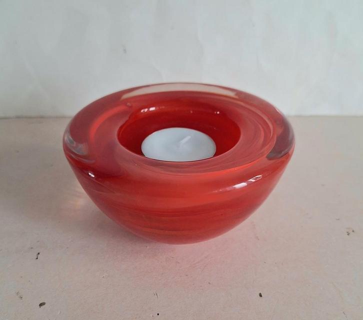 Kosta Boda rode kristallen sfeerlichthouder Atoll. A.Ehrner., Antiek en Kunst, Kunst | Designobjecten, Ophalen of Verzenden