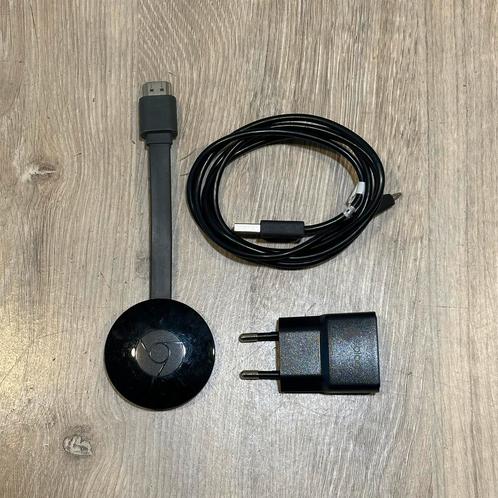 Google Chromecast V2, Audio, Tv en Foto, Mediaspelers, Zo goed als nieuw, Zonder harde schijf, Ophalen of Verzenden