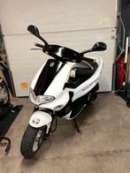 Gilera runner 125cc 2t dd 🇮🇹 papieren m07, Fietsen en Brommers, Scooters | Piaggio, Ophalen, Tweetakt, Overige modellen, 125 cc