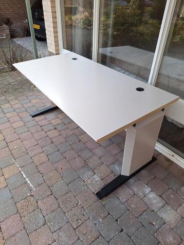 Sterk bureau, wit