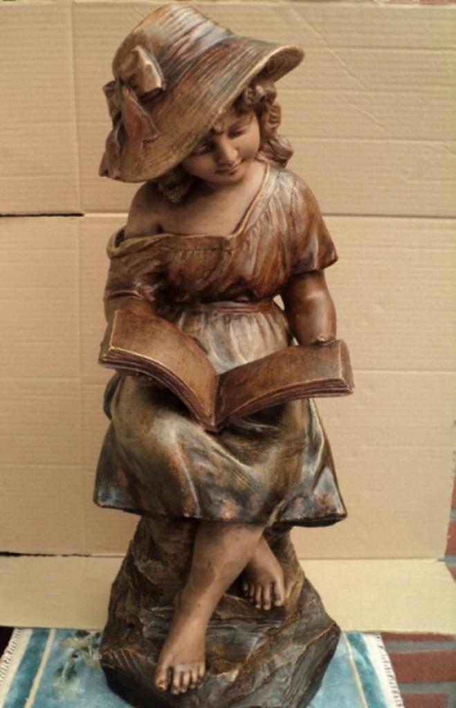 Antiek beeld van Gustave Van Vaerenbergh gesigneerd., Antiek en Kunst, Kunst | Beelden en Houtsnijwerken, Ophalen