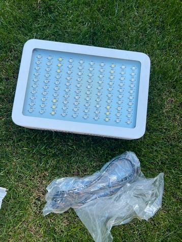 Kweeklamp kweek lamp led beschikbaar voor biedingen