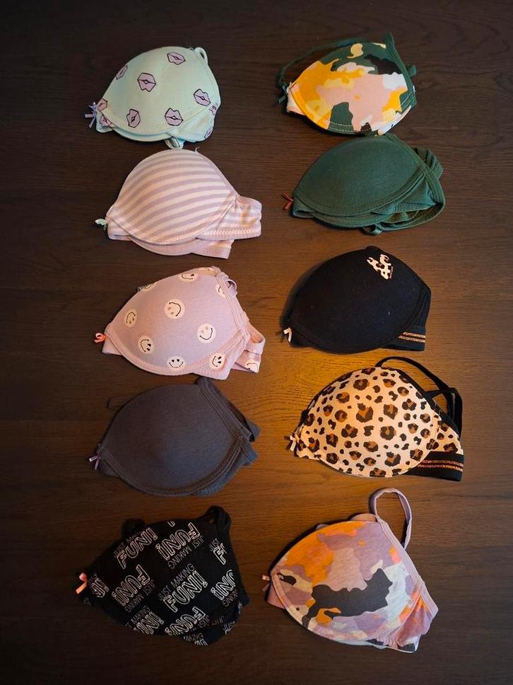 Nieuwe tiener bh's, Kleding | Dames, Ondergoed en Lingerie, BH, Ophalen of Verzenden