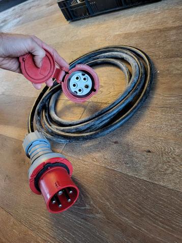 Verloop kabel 63a naar 32a beschikbaar voor biedingen