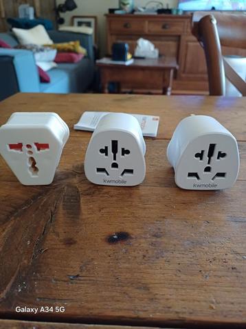 Reisstekkers beschikbaar voor biedingen