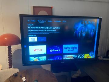 75" Touchscreen TV op Verrijdbaar Onderstel 3xhdmi beschikbaar voor biedingen