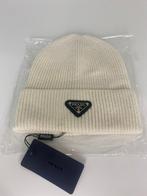 Prada muts, Ophalen of Verzenden, Nieuw, Overige maten, Muts