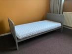 Petit Amelie Evolutif ledikant/ peuterbed, 140 tot 160 cm, Matras, Zo goed als nieuw, 70 tot 85 cm