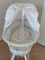 Rieten babywieg, Kinderen en Baby's, Babywiegjes en Ledikanten, Ophalen of Verzenden, Zo goed als nieuw, Wieg