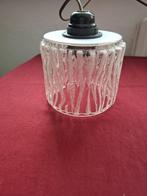 retro glazen hanglamp met wit, Huis en Inrichting, Lampen | Hanglampen, Ophalen of Verzenden, Gebruikt, Glas, Minder dan 50 cm