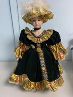 Porseleinen goldina pop, Ophalen of Verzenden, Zo goed als nieuw, Pop