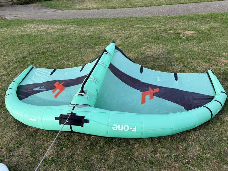 Fone Strike V4 5,5 meter met boom wingen, Watersport en Boten, Wingsurfen, Gebruikt, Wingsurf-wing, Ophalen of Verzenden