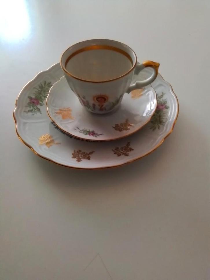 Communie Servies 70 Jaar Geleden 3 delig  bieden, Antiek en Kunst, Antiek | Servies compleet, Ophalen of Verzenden
