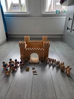 Houten speelgoedkasteel met ridders, Ophalen, Gebruikt, Jongen of Meisje