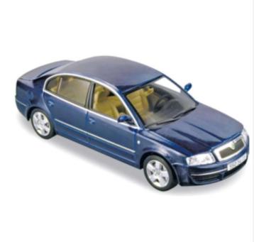 SKODA SUPERB 2004 BLAUW Rschaal 1:43 NOREV ref. 840612 beschikbaar voor biedingen