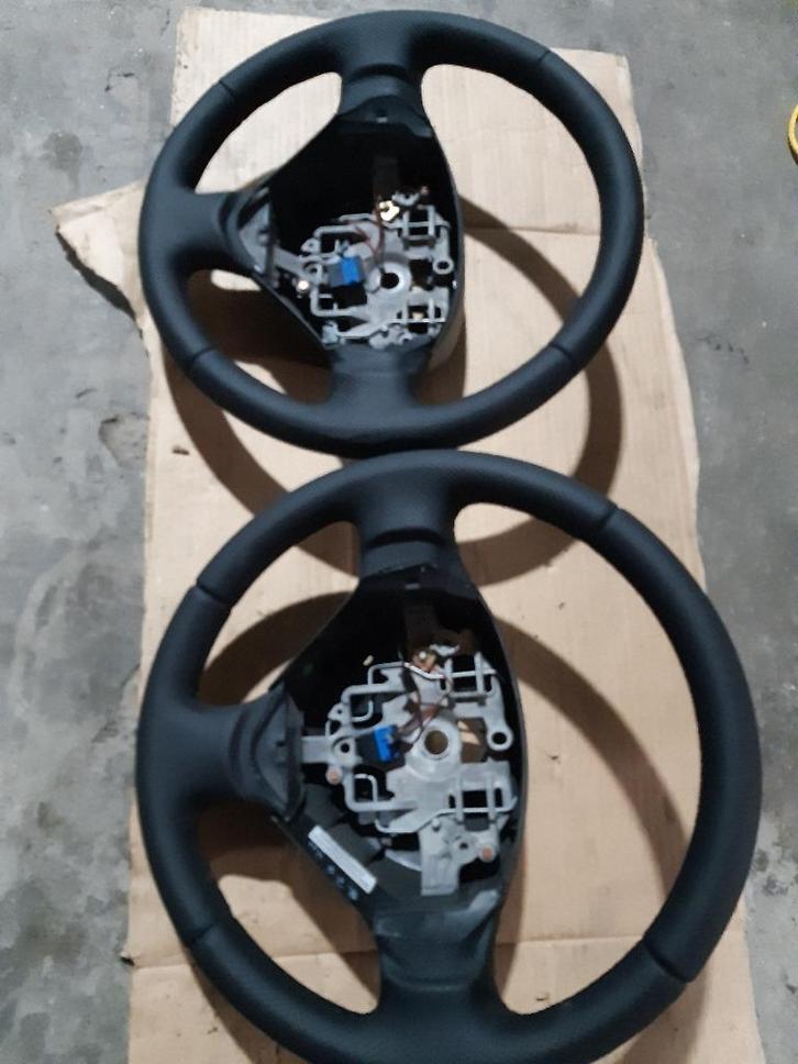 Stuurwiel voor Peugeot Partner en/of Citroën Berlingo, Auto-onderdelen, Interieur en Bekleding, Citroën, Fiat, Peugeot, Nieuw