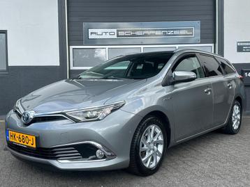 Toyota Auris Touring Sports 1.8 Hybrid I PANO I AIRCO I CC I beschikbaar voor biedingen