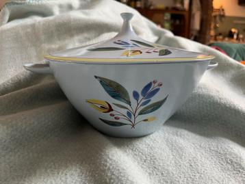 Royal Sphinx Petrus Regout Veldbouquet Soepterrine beschikbaar voor biedingen