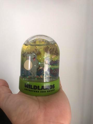 Gratis Glitterbol van wildlands  beschikbaar voor biedingen