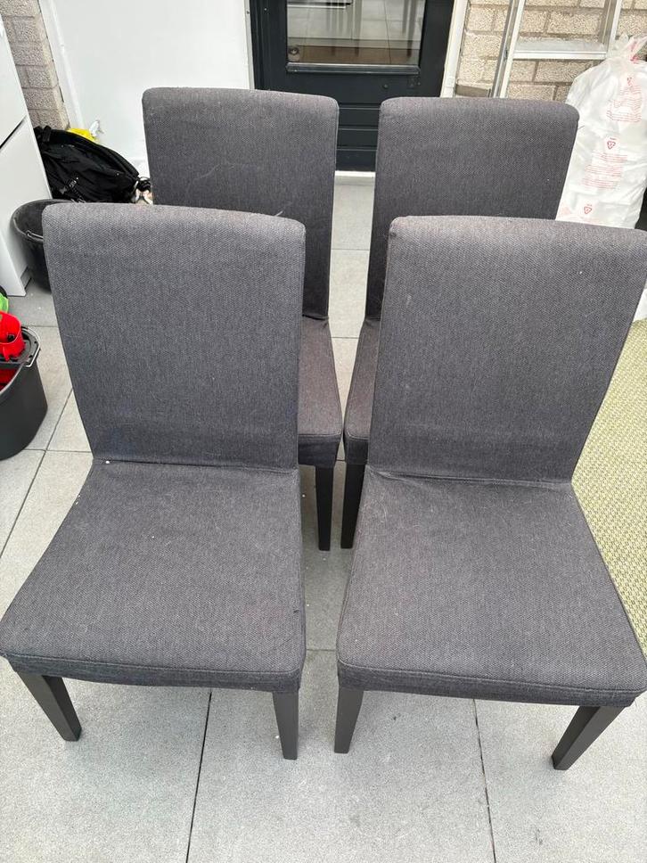 4x Ikea Bergmund stoelen - Zo goed als nieuw, Huis en Inrichting, Stoelen, Zo goed als nieuw, Vier, Hout, Stof, Grijs, Ophalen