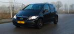 Mercedes A150, NIEUWE APK, AIRCO, Auto's, Mercedes-Benz, Voorwielaandrijving, Origineel Nederlands, 595 kg, Handgeschakeld