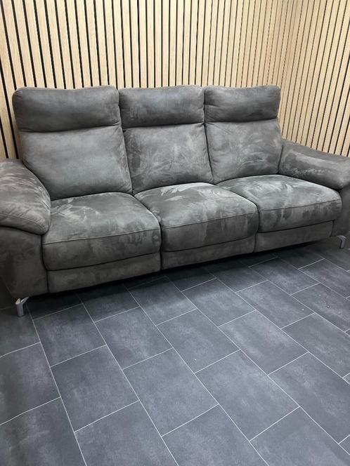 Seats and Sofas ‘Kingston’ - Elektrisch Verstelbare 3-Zits, Huis en Inrichting, Banken | Bankstellen, Zo goed als nieuw, Rechte bank