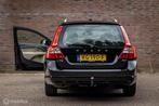 Volvo V70 2.0F | Benzine | Leer | Memory | Trekhaak, Voorwielaandrijving, 145 pk, 4 cilinders, Zwart