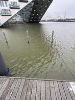 Sloep ligplaats bij Sluishuis, Haringbuisdijk - Amsterdam, Lente, Buiten