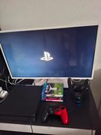 Ps4 500GB+2controllers+games+tv+kabels+doos+ MEER// MOET WEG, Spelcomputers en Games, Spelcomputers | Sony PlayStation 4, Ophalen