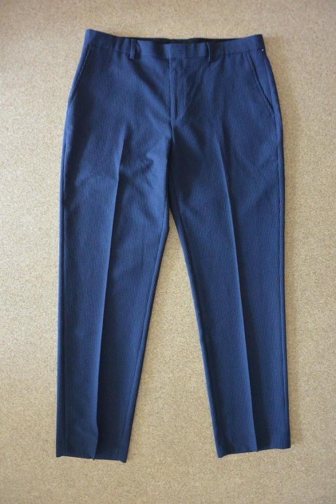Saks Fifth Avenue broek W34 L30 blauw zwart, Kleding | Heren, Broeken en Pantalons, Zo goed als nieuw, Maat 52/54 (L), Blauw, Ophalen of Verzenden
