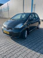 Toyota Aygo 1.0 12V Vvt-i 5DRS 2011 Zwart, Stof, 4 cilinders, 4 stoelen, Origineel Nederlands