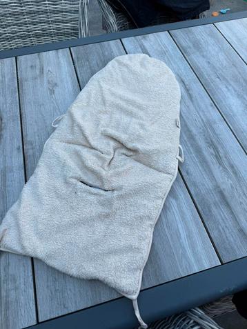 Hoes BabyBjörn wipstoel Timboo beschikbaar voor biedingen