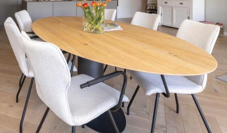 Bert Plantagie Eettafel - eiken noestig, Huis en Inrichting, Tafels | Eettafels, 100 tot 150 cm, 200 cm of meer, Vijf personen of meer