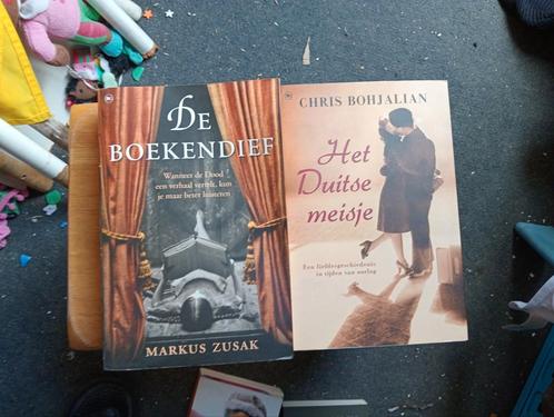 2 boeken (E), Boeken, Oorlog en Militair, Zo goed als nieuw, Algemeen, Tweede Wereldoorlog, Ophalen of Verzenden