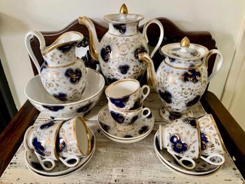 Antieke Franse Vieux Paris porselein koffieservies (schade) beschikbaar voor biedingen