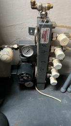 Vloerverwarming Verdeler, Doe-het-zelf en Verbouw, Ophalen, Gebruikt, Minder dan 30 cm, Overige typen
