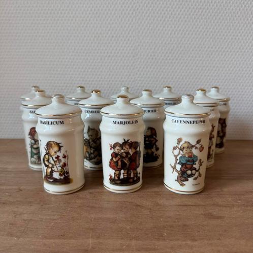Vintage Goebel M.J. Hummel Kruidenpotjes 12 Stuks, Potjes, Antiek en Kunst, Antiek | Keukenbenodigdheden, Ophalen of Verzenden