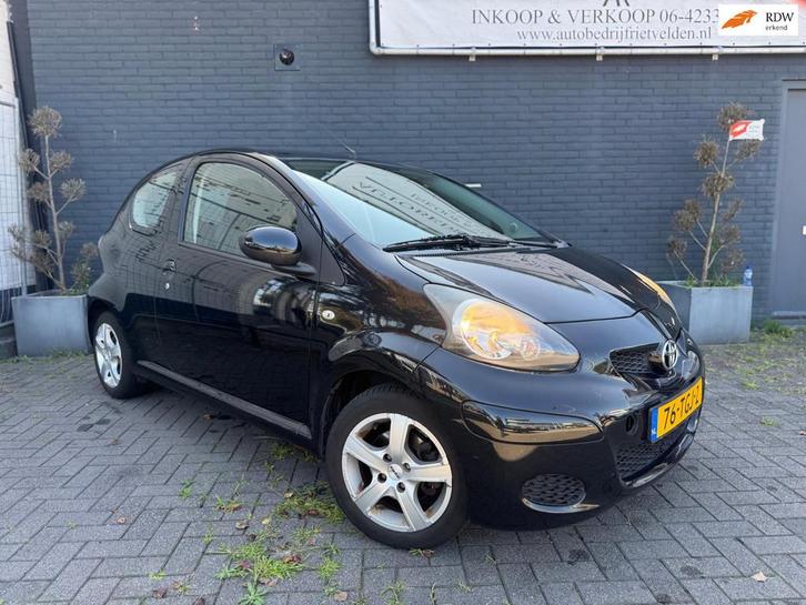 Toyota Aygo 1.0-12V Comfort Navigator Invalide Automaat Keyl, Auto's, Toyota, Bedrijf, Te koop, Aygo, ABS, Airbags, Airconditioning