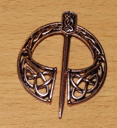 fibula bronskleurig   4 cm  tong 5 cm 104108, Sieraden, Tassen en Uiterlijk, Overige Accessoires, Nieuw, Ophalen of Verzenden