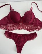 Hunkemoller bh set, Hunkemöller, Ophalen of Verzenden, Rood, Setje