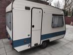 Nette adria caravan met rondzit, keukentje en stapelbed, Particulier, Rondzit, Adria