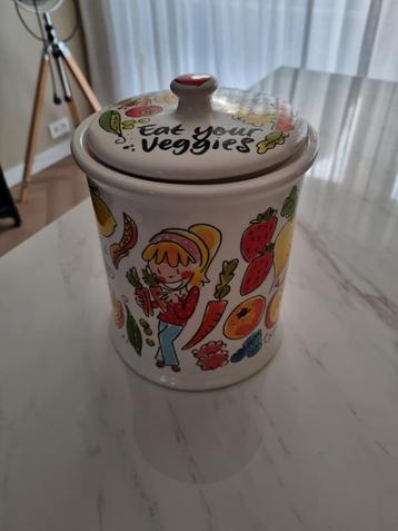 Blond Amsterdam pot beschikbaar voor biedingen
