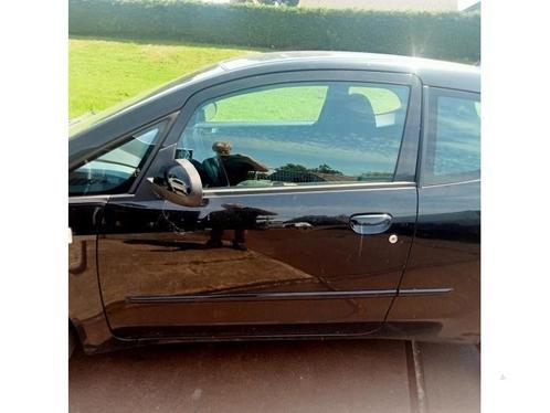 Portier 2Deurs links van een Mitsubishi Colt (X19), Auto-onderdelen, Carrosserie en Plaatwerk, Deur, Mitsubishi, Gebruikt, 3 maanden garantie